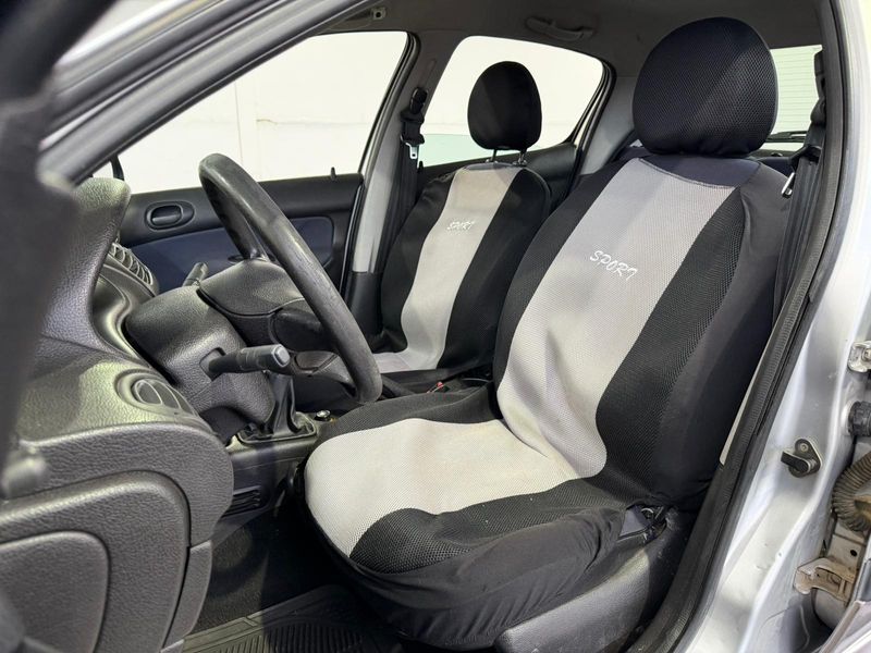 Peugeot 206 1.4 XR 2001, foto 13