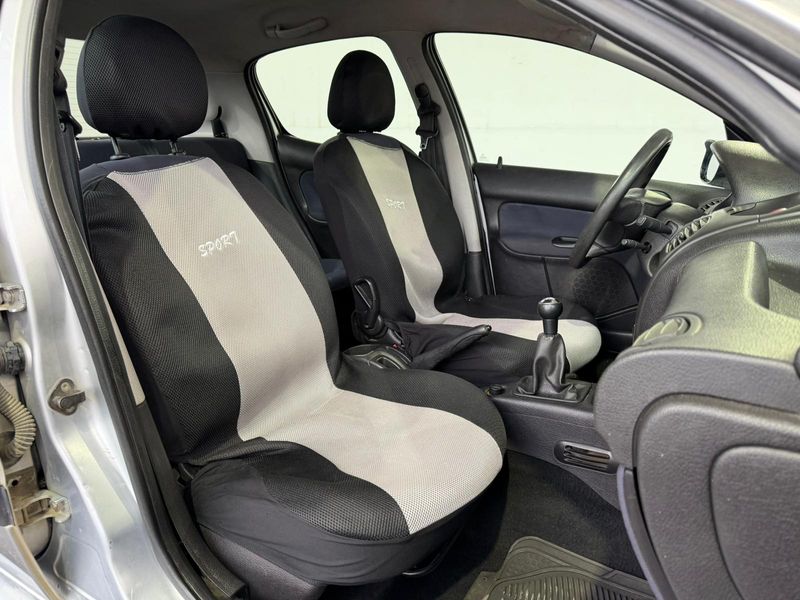 Peugeot 206 1.4 XR 2001, foto 16