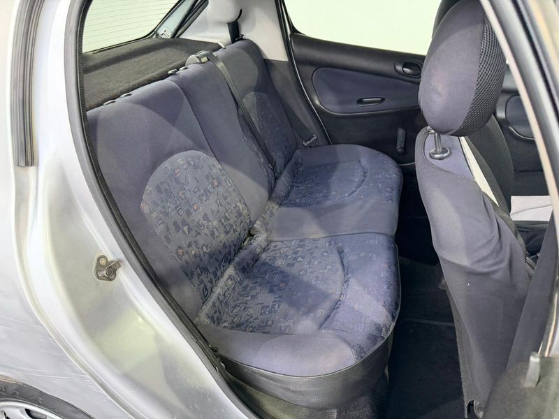 Peugeot 206 1.4 XR 2001, foto 18