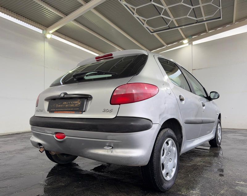 Peugeot 206 1.4 XR 2001, foto 23