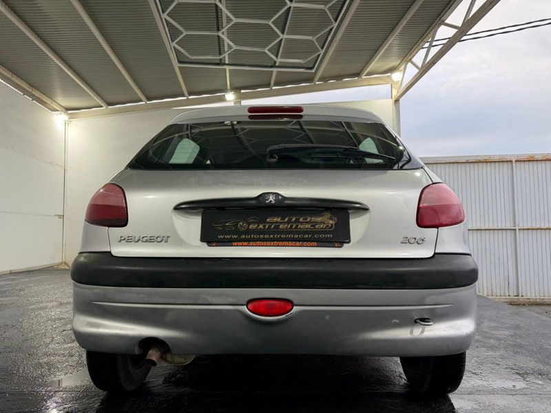 Peugeot 206 1.4 XR 2001, foto 22