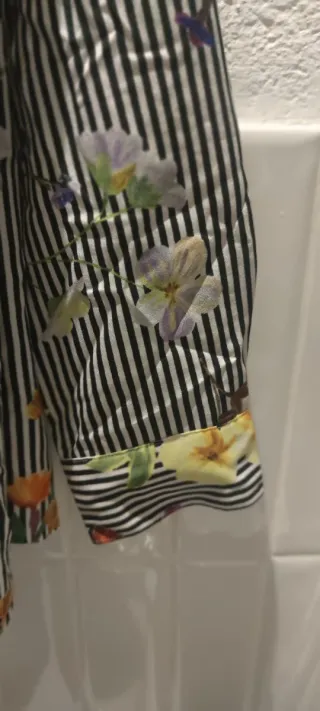 Camisa Calvin Klein Estampado Floral Talla s