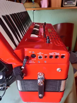 Acordeón Roland FR-4X Rojo