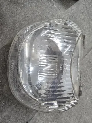 Faro Delantero Derbi Variant Revolution