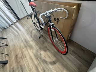 Bicicleta Fixie Pepita Negra/Roja Nueva