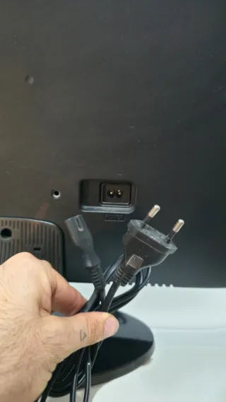 TV Samsung 32" Full HD