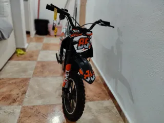 Moto Eléctrica Titán Infantil