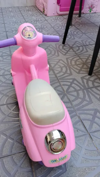 Moto correpasillos rosa