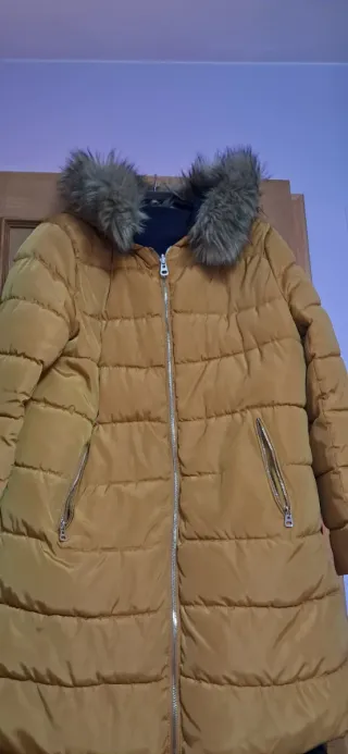 Parka reversible amarilla y marino