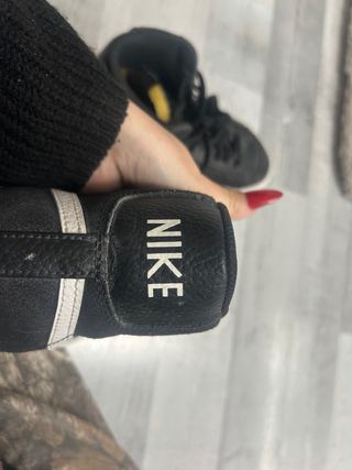 Nike Blazer Mid Zapatillas Negras Blancas