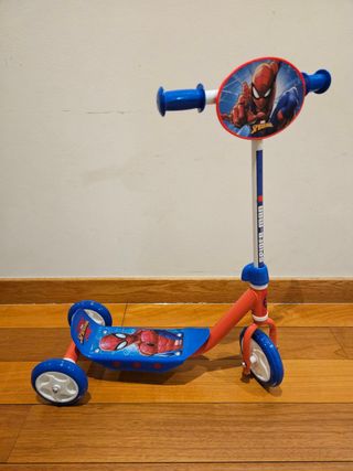Patinete 3 Ruedas Spiderman Marvel NUEVO