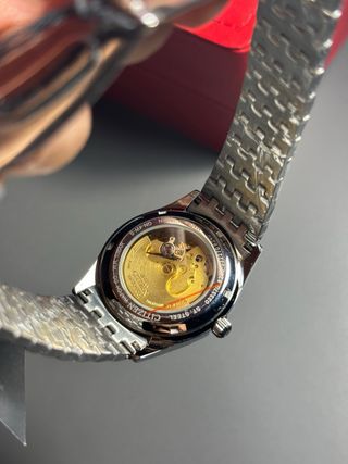 Citizen Sapphire Automático NH8240-57A