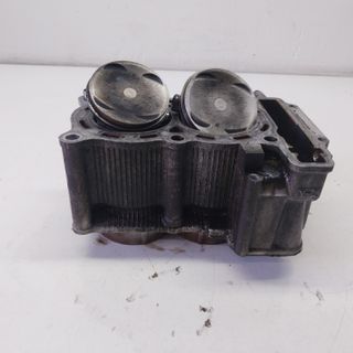 Cilindro e pistoni Yamaha TMAX 500 01-03