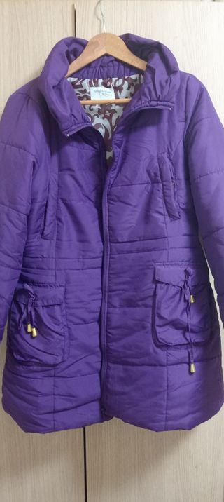 Abrigo morado mujer