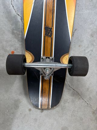 Longboard con diseño retro