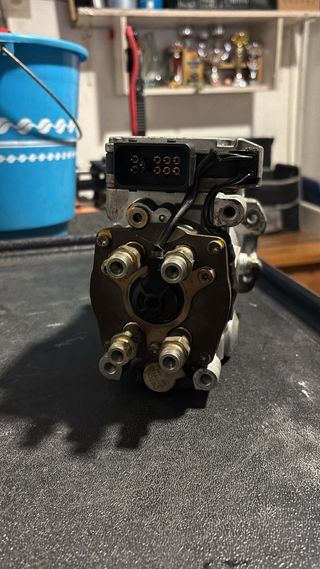 Bomba Inyectora BMW 320d e46