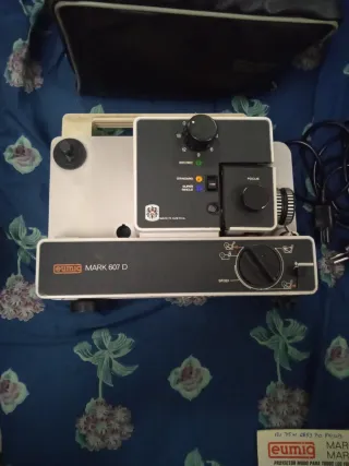 PROYECTOR EUMIG MARK 607 D MUDO 8MM AÑOS 70