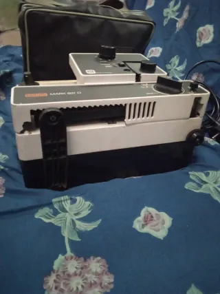 PROYECTOR EUMIG MARK 607 D MUDO 8MM AÑOS 70