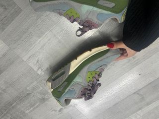 Nike Air Max 90 Gris y Verde