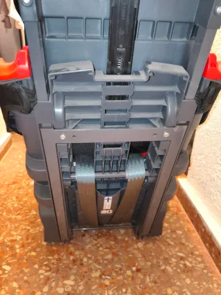 Base Isofix per seggiolino auto a contromarcia