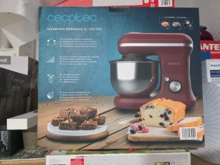 Batidora amasadora roja