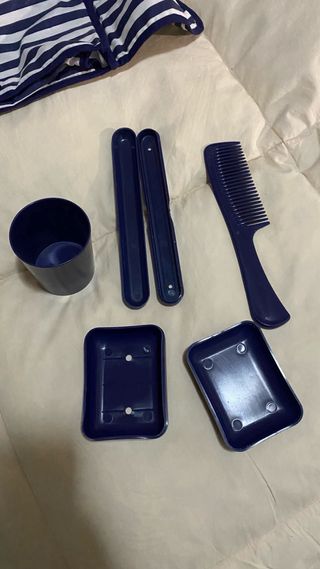 Neceser de viaje rayas azul y blanco