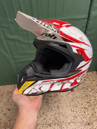 Casco Airoh Carbon Kevlar talla L 59-60 1070+ 50gr