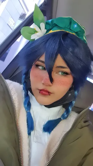 Peluca Venti Genshin Impact Azul