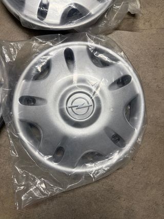Juego 4 Tapacubos Opel Corsa B 14 nuevos
