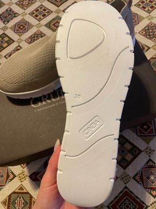 Scarpe beige/oro donna