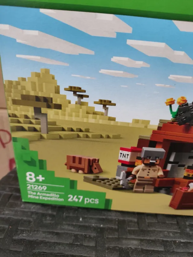 LEGO Minecraft La Expedición 21269