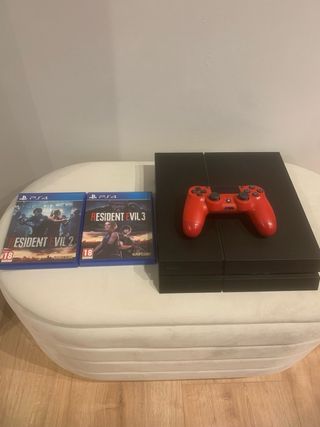 PS4 1TB Negra + Mando Rojo + dos juegos