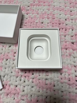 Caja vacía AirPods Apple