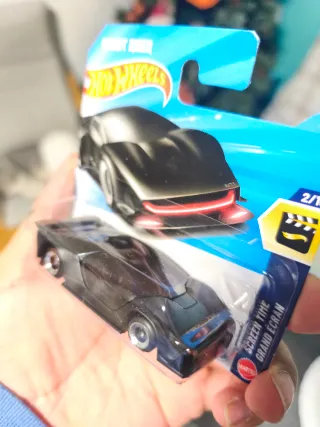 Hot Wheels Kitt Knight Rider 2/10