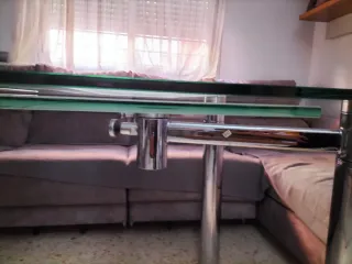Mesa de salón comedor cristal y metal