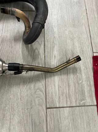 Escape LeoVince 49cc Carbono