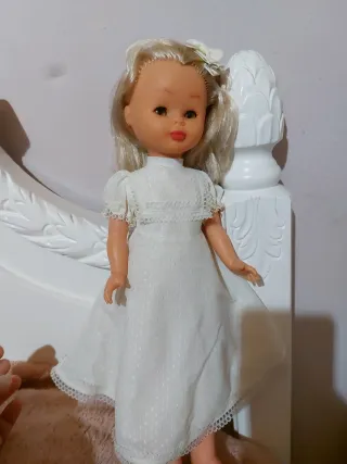 Nancy antigua años 70 vestido blanco