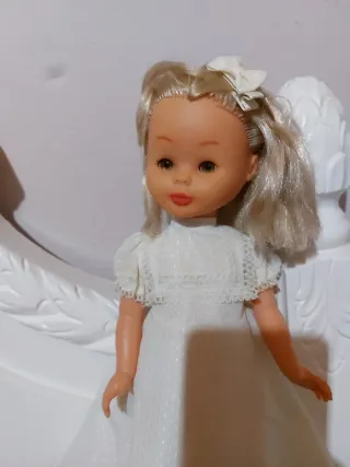 Nancy antigua años 70 vestido blanco