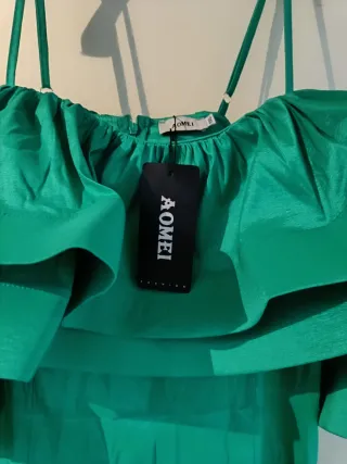 Vestido verde con volantes