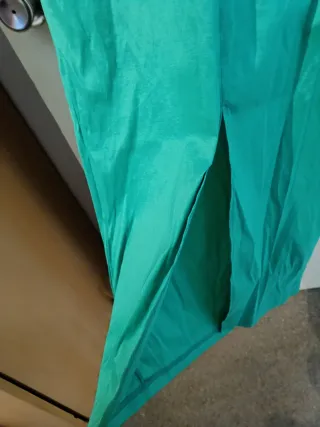 Vestido verde con volantes