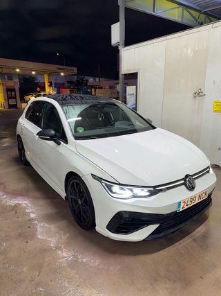 Volkswagen Golf 2021