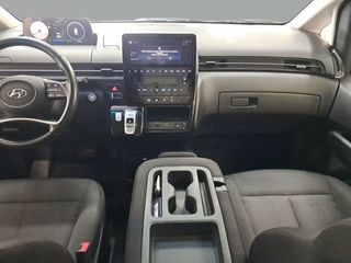 Hyundai Staria 2.2 CRDI Maxx 9S