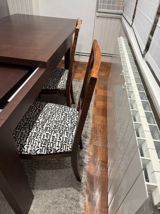 4 Sillas de Comedor Tapizadas Madera