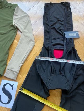 LOTE OIER.Ropa Ciclismo DAREVIE.Nuevo.Talla S