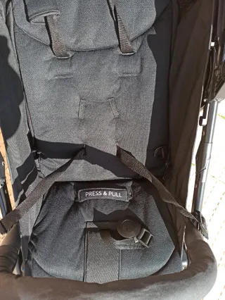 Silla de paseo Hauck negra !!!