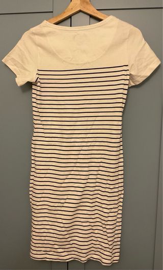Vestido camiseta con bonitas abejas bordadas 6/8