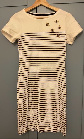 Vestido camiseta con bonitas abejas bordadas 6/8