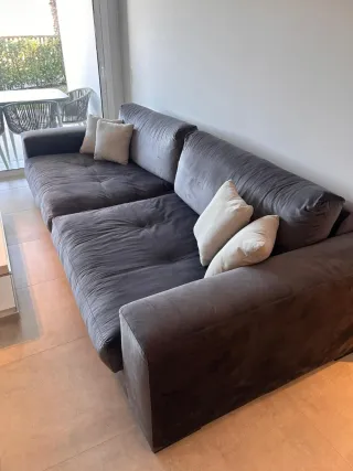Sofá 4 plazas gris oscuro