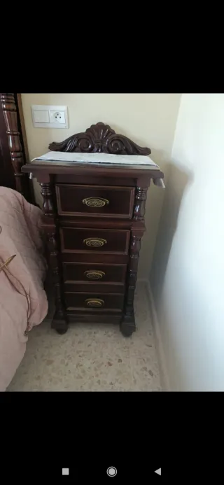 Dormitorio de matrimonio madera oscura