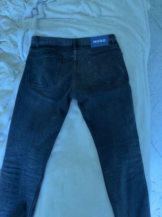 Vaqueros Hugo Boss Negros